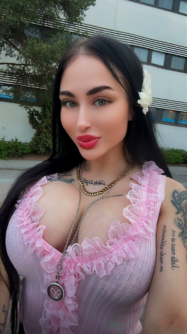 Мiкe i Che – suomalainen OnlyFans-tekijä