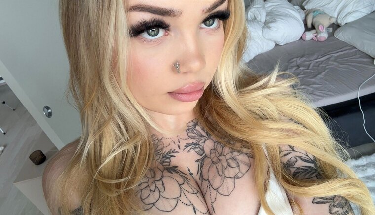Oosanaomi – suomalainen OnlyFans-tekijä